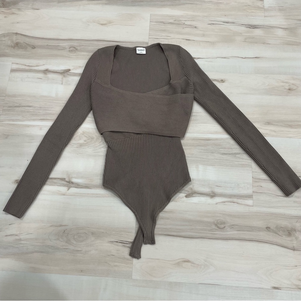 Abercrombie & Fitch Taupe Ribbed Top